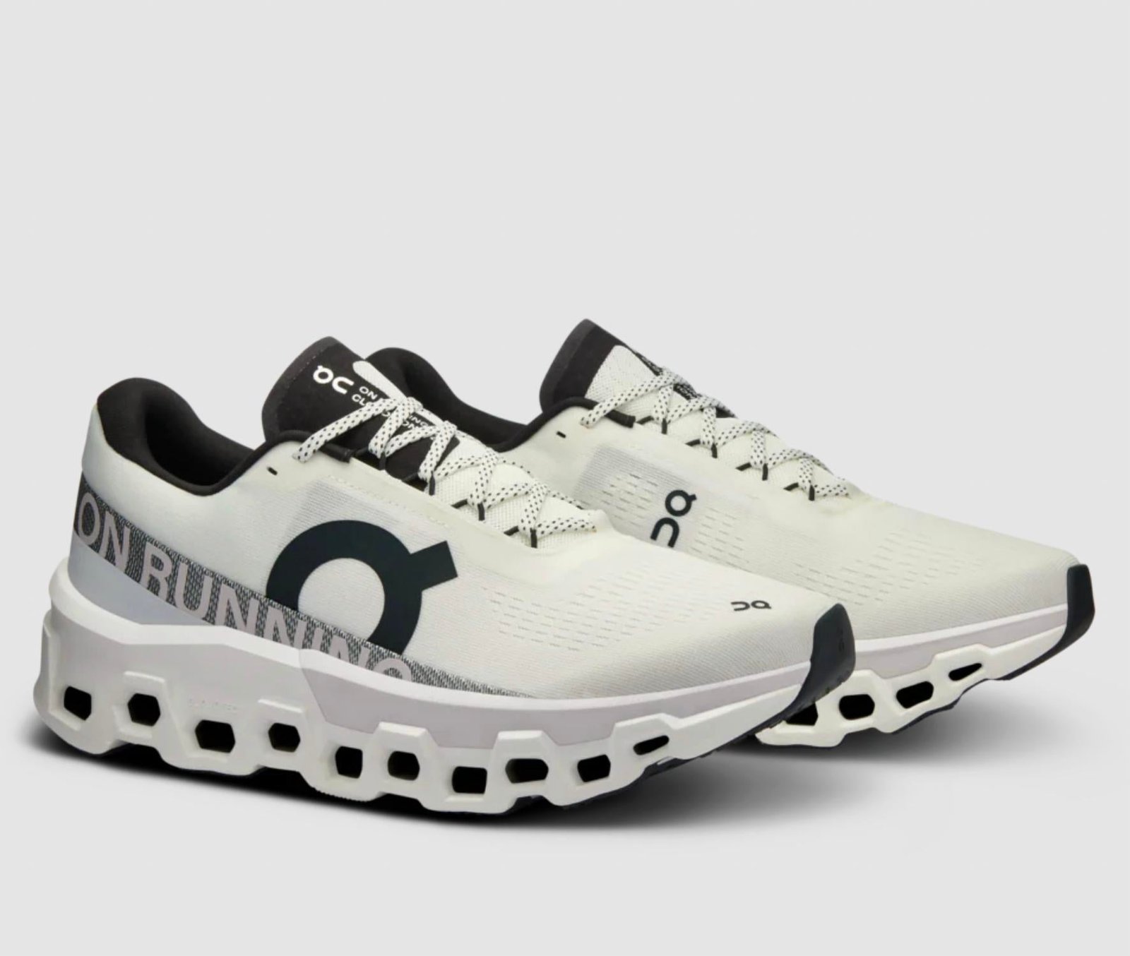 Women’s Cloudmonster 2 Shoe In White Frost